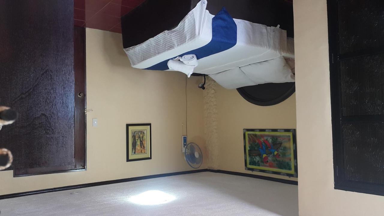 Treasure Island Resort Olongapo Cameră foto