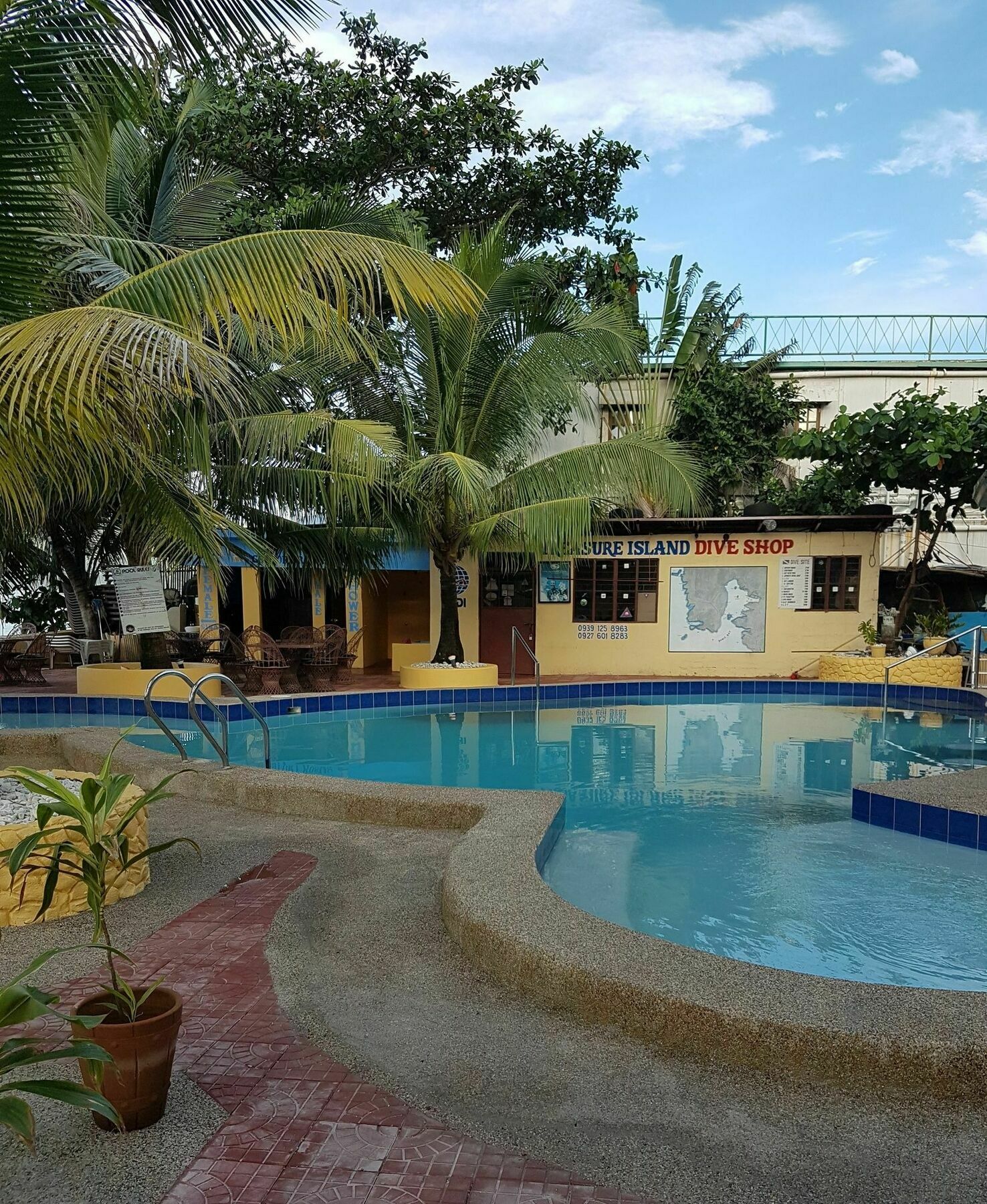 Treasure Island Resort Olongapo Exterior foto
